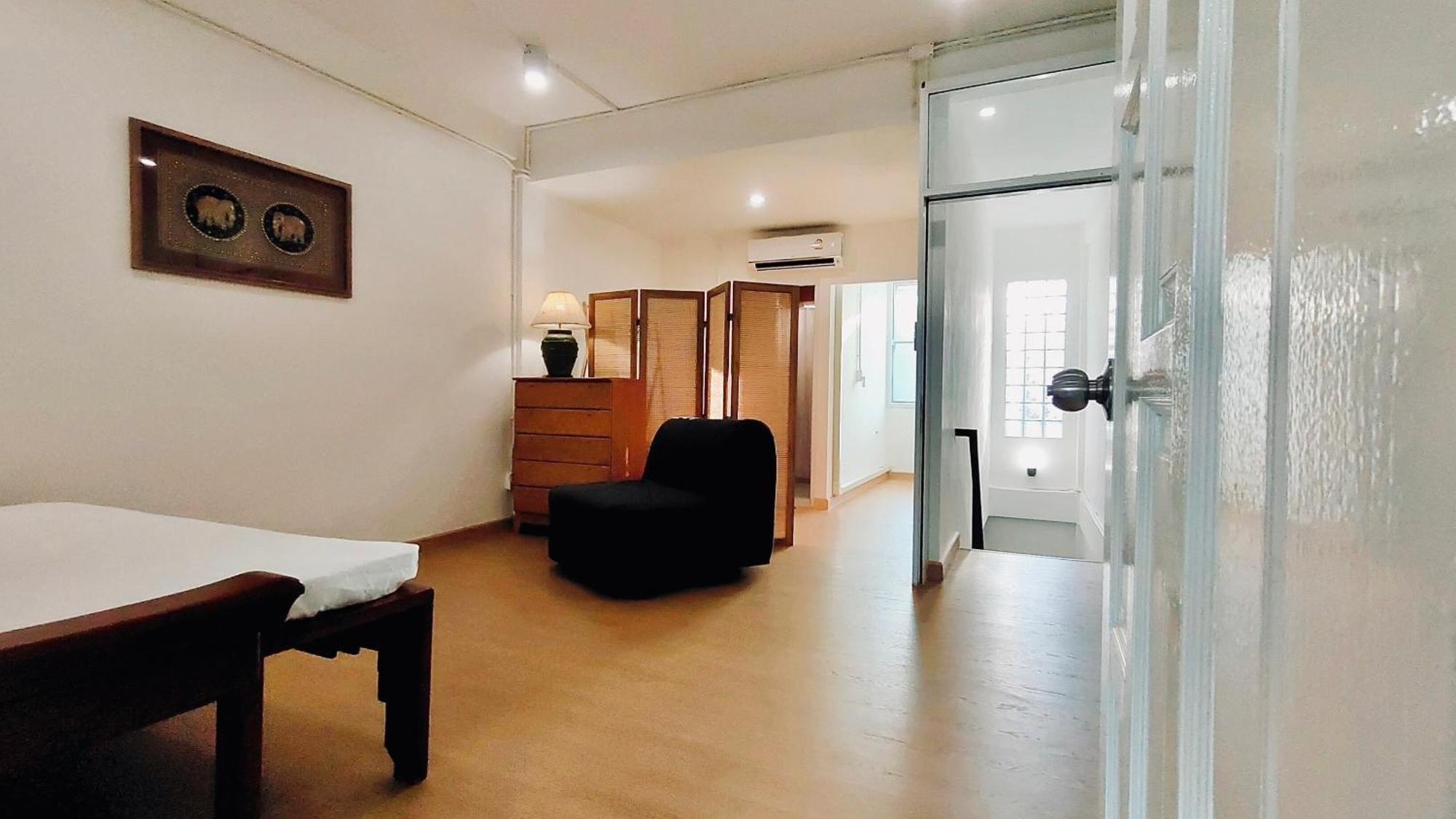 Whole 3-Storey House Right In The Local Community. กรุงเทพมหานคร ภายนอก รูปภาพ